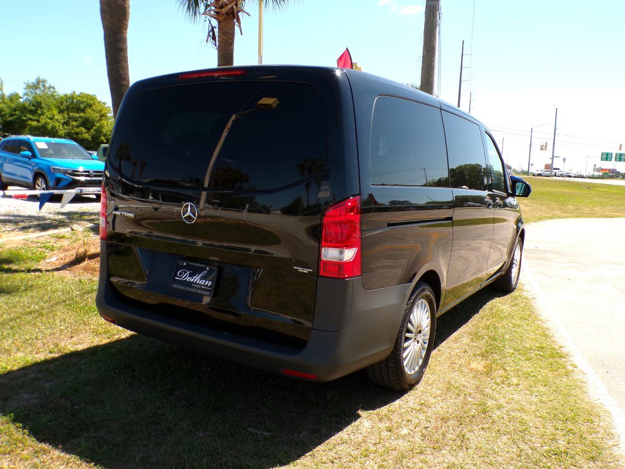 Used 2021 Mercedes-Benz Metris Passenger image 6