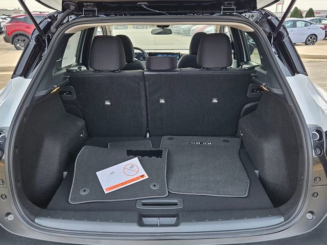 New 2026 Nissan Kicks SV w/ SV Premium Package image 11