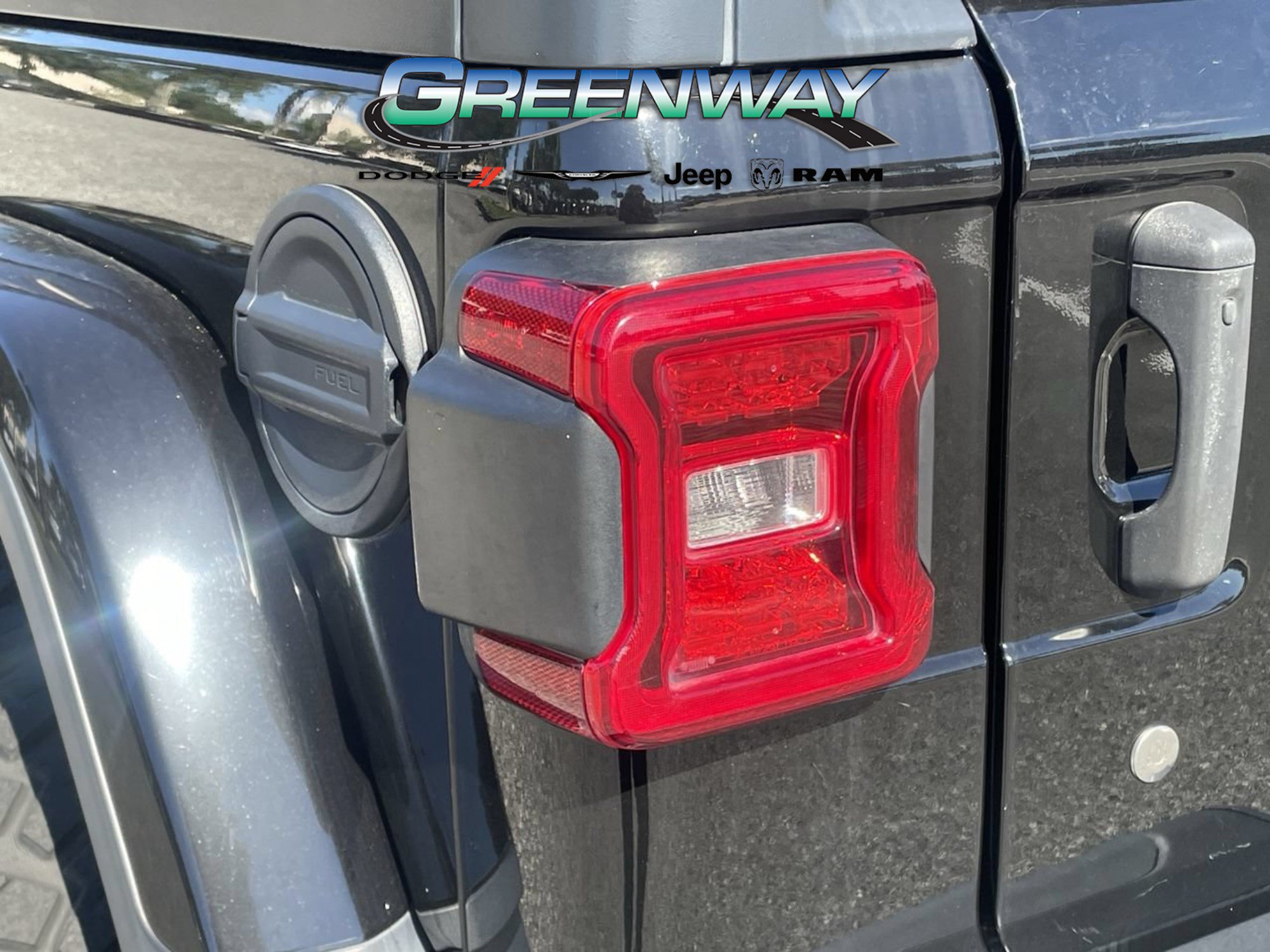 Used 2018 Jeep Wrangler Unlimited Rubicon AWD/4WD image 33