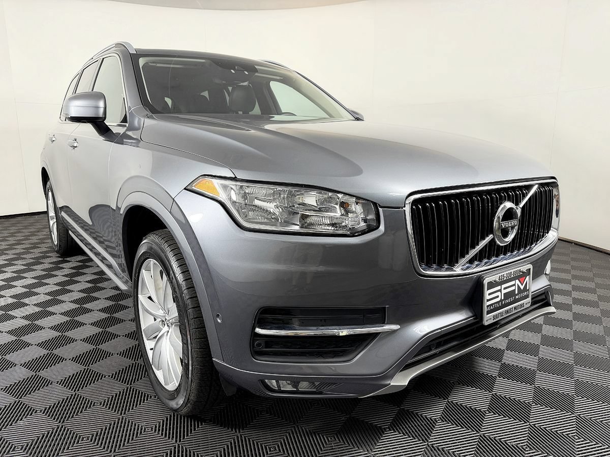 Used 2016 Volvo XC90 T6 Momentum w/ Vision Package AWD/4WD image 5