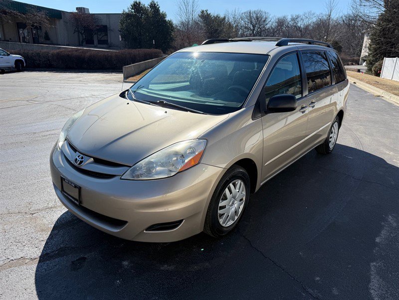 Used 2006 Toyota Sienna CE image 10