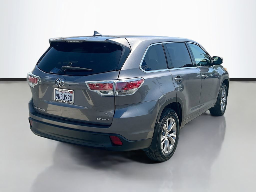 Used 2014 Toyota Highlander Plus AWD/4WD image 5
