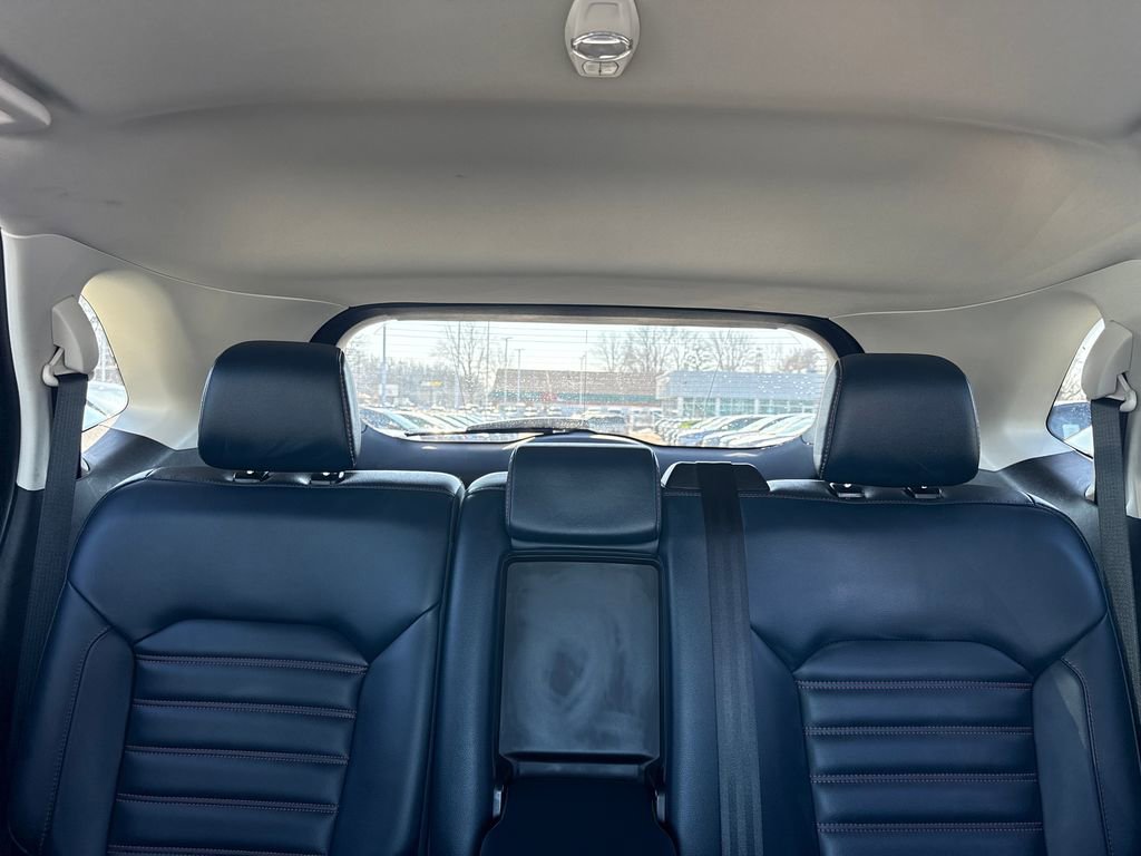 Used 2024 Ford Edge SEL w/ Sport Appearance Package image 40