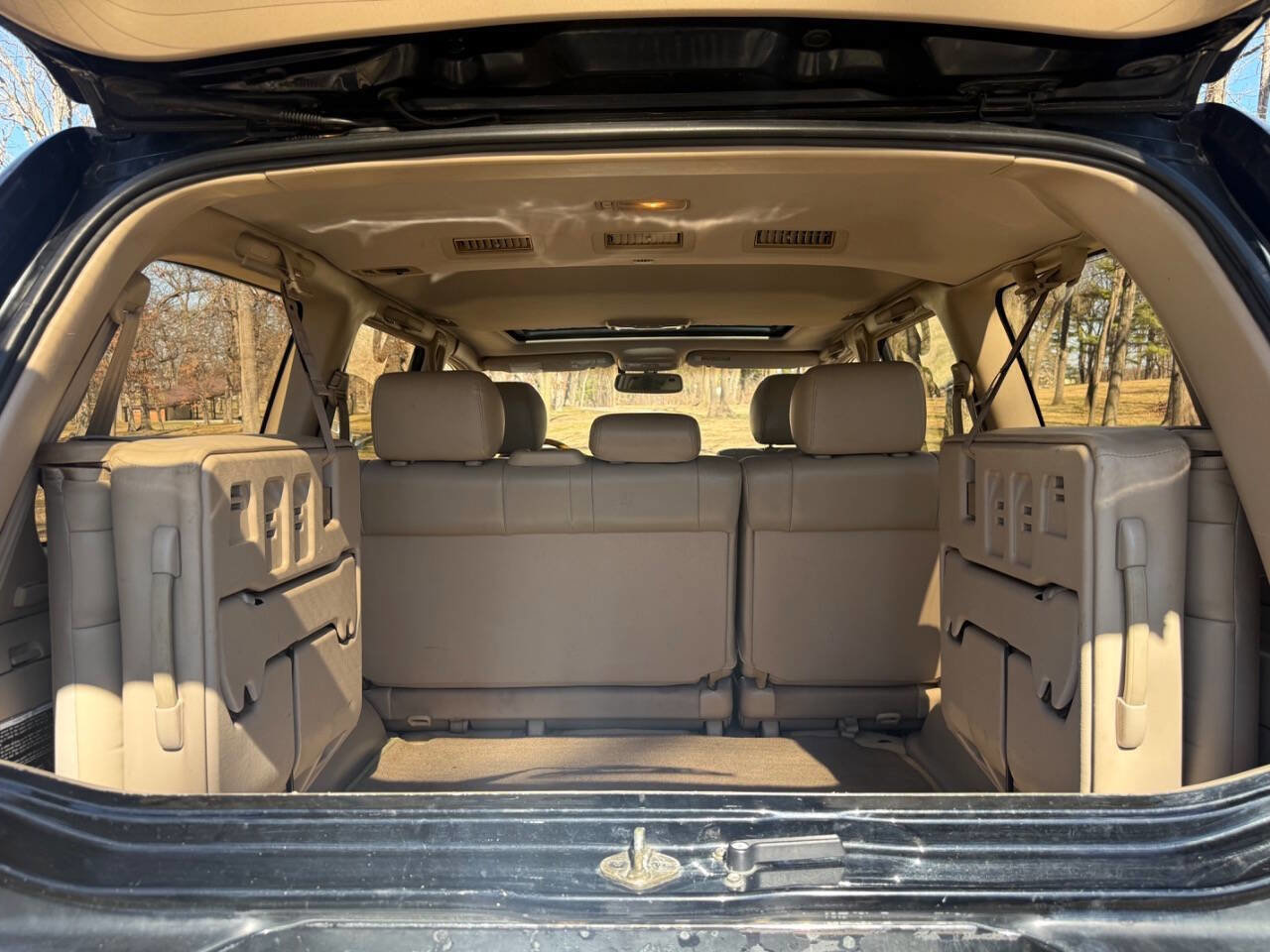 Used 2001 Lexus LX 470 4WD image 36