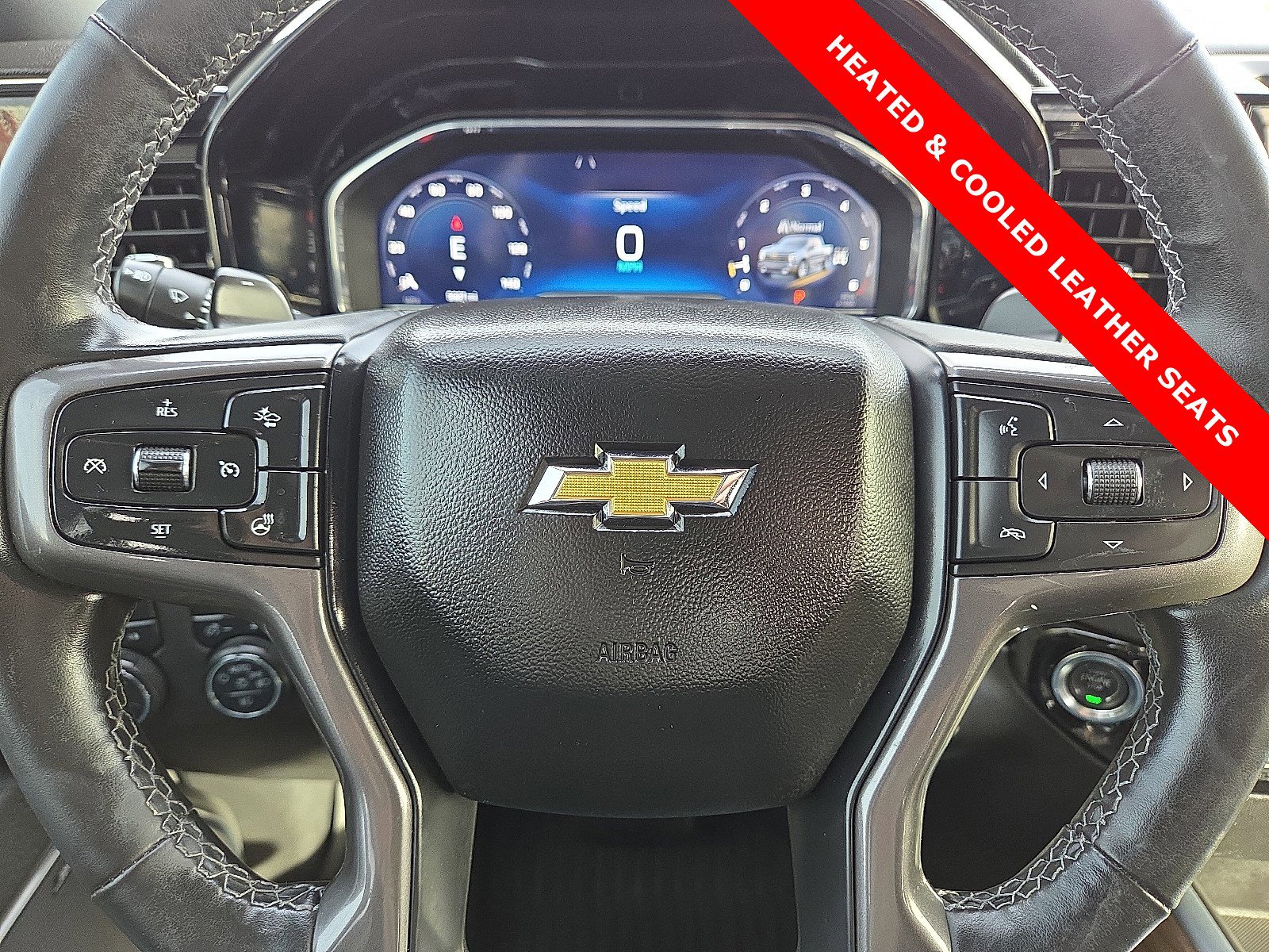Used 2025 Chevrolet Silverado 1500 High Country w/ Technology Package image 24