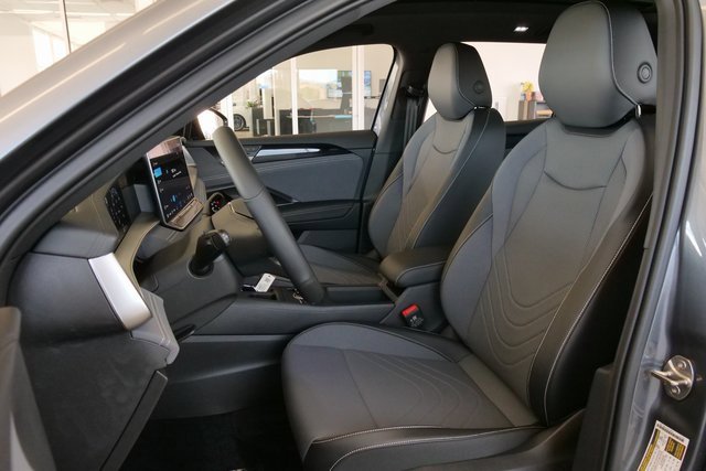 New 2026 Volkswagen Tiguan SE R-Line image 10