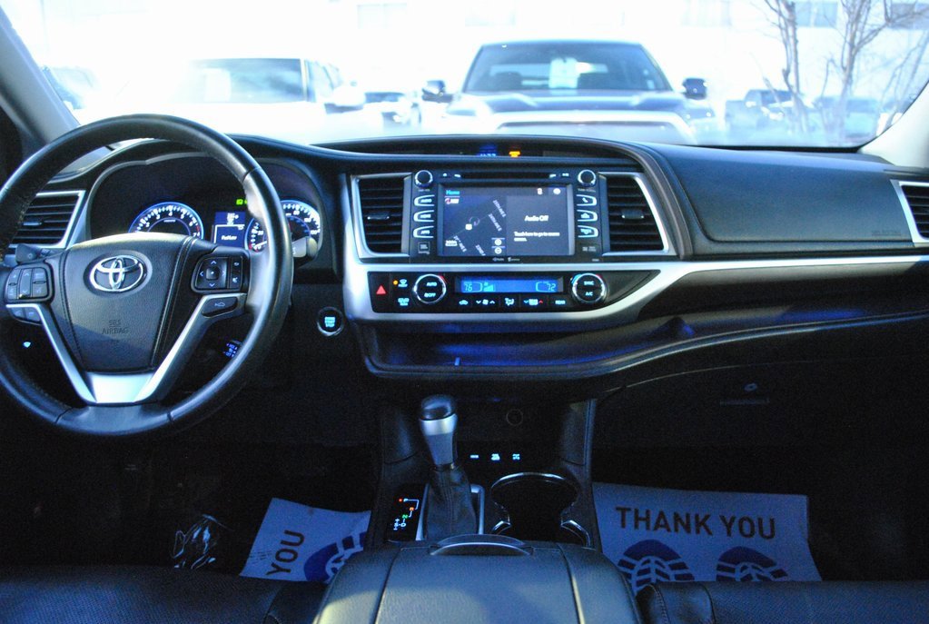 Used 2014 Toyota Highlander Limited image 13