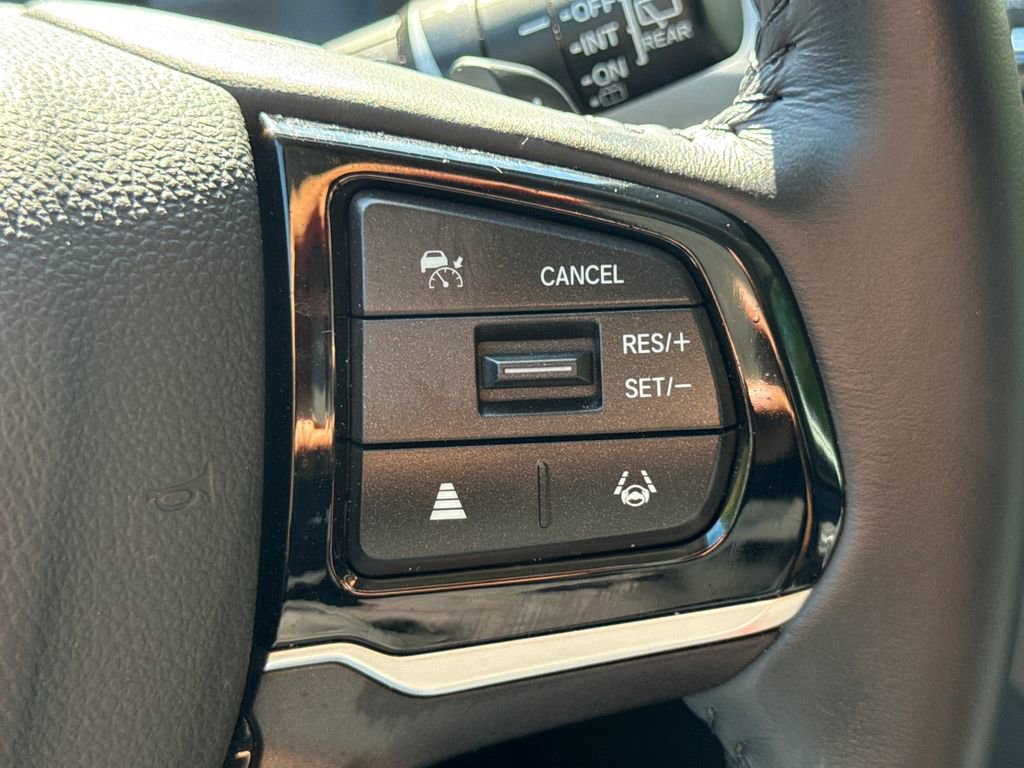 Certified 2025 Honda Odyssey Touring image 28