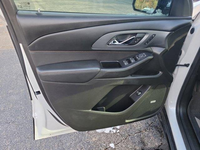 Used 2021 Chevrolet Traverse Premier w/ Redline Edition image 16