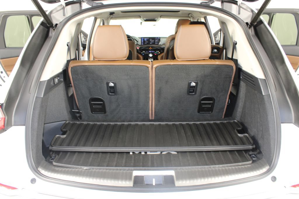 Used 2025 Acura MDX w/ Advance Package AWD/4WD image 23