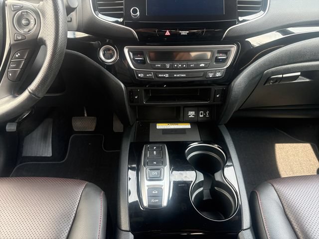 Used 2023 Honda Ridgeline Black Edition image 11
