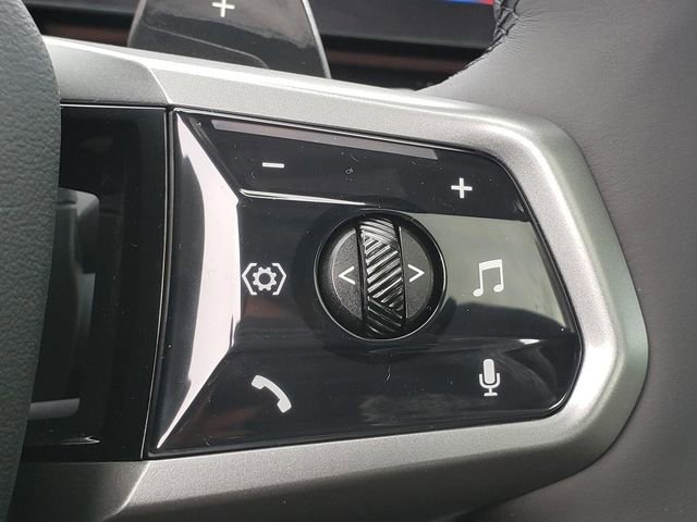 New 2026 BMW 540i xDrive w/ M Sport Package image 22