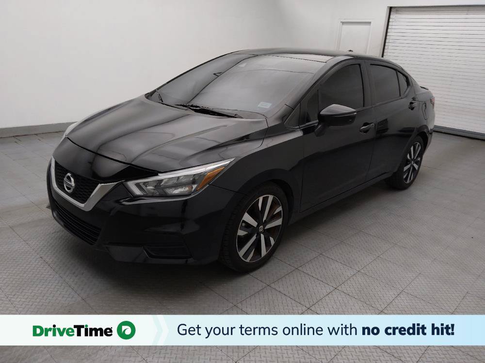 Used 2022 Nissan Versa SR FWD image 1