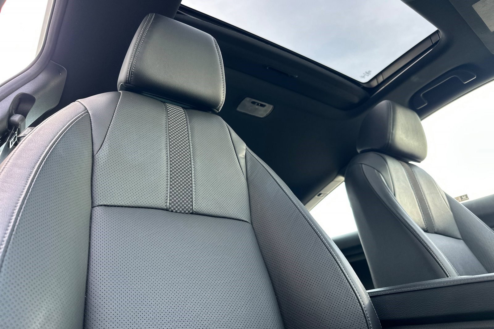 Used 2019 Honda Civic Touring image 19