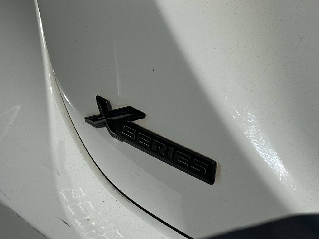 Used 2023 Toyota Camry SE FWD image 12