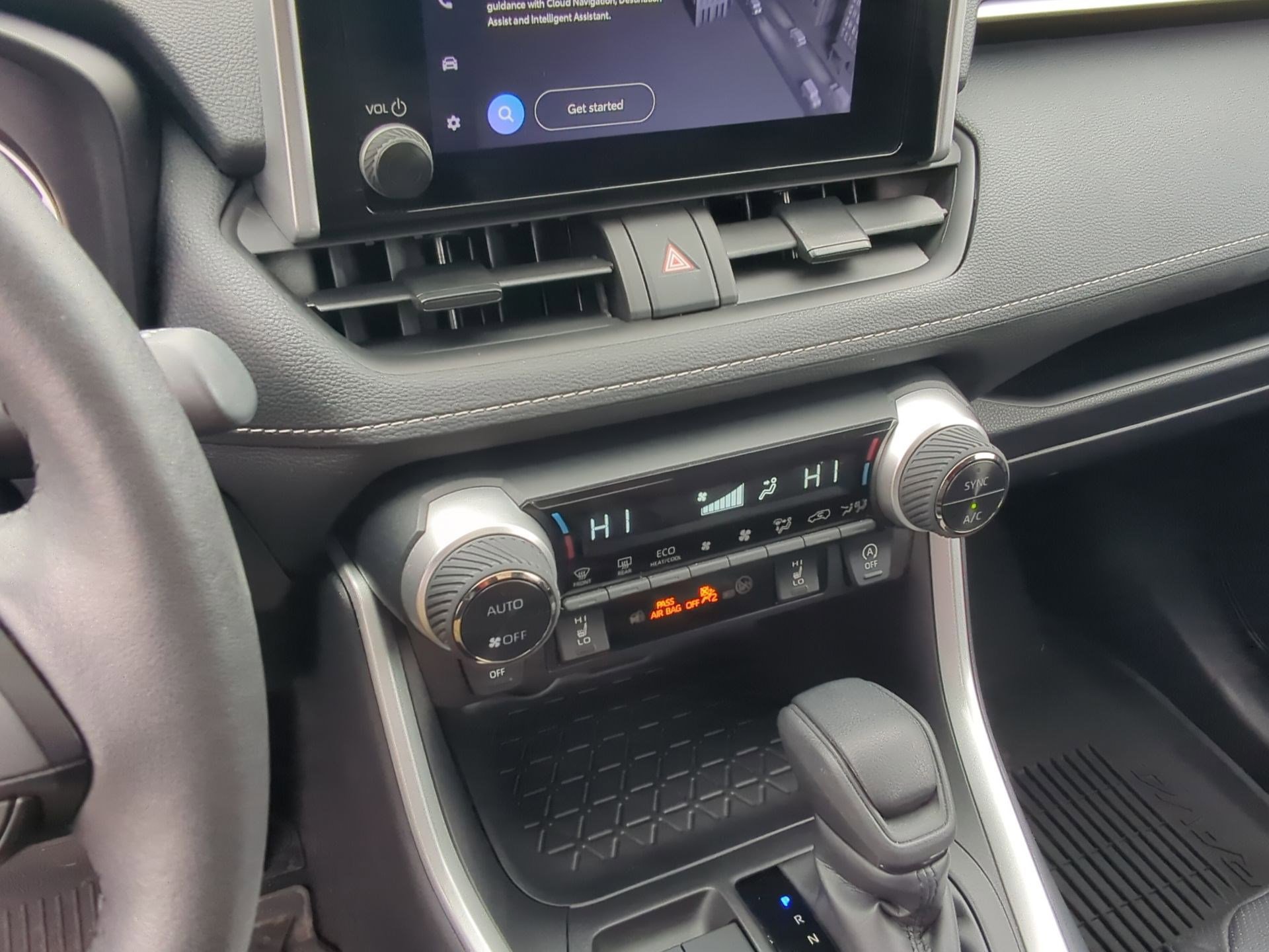 Used 2024 Toyota RAV4 XLE image 20