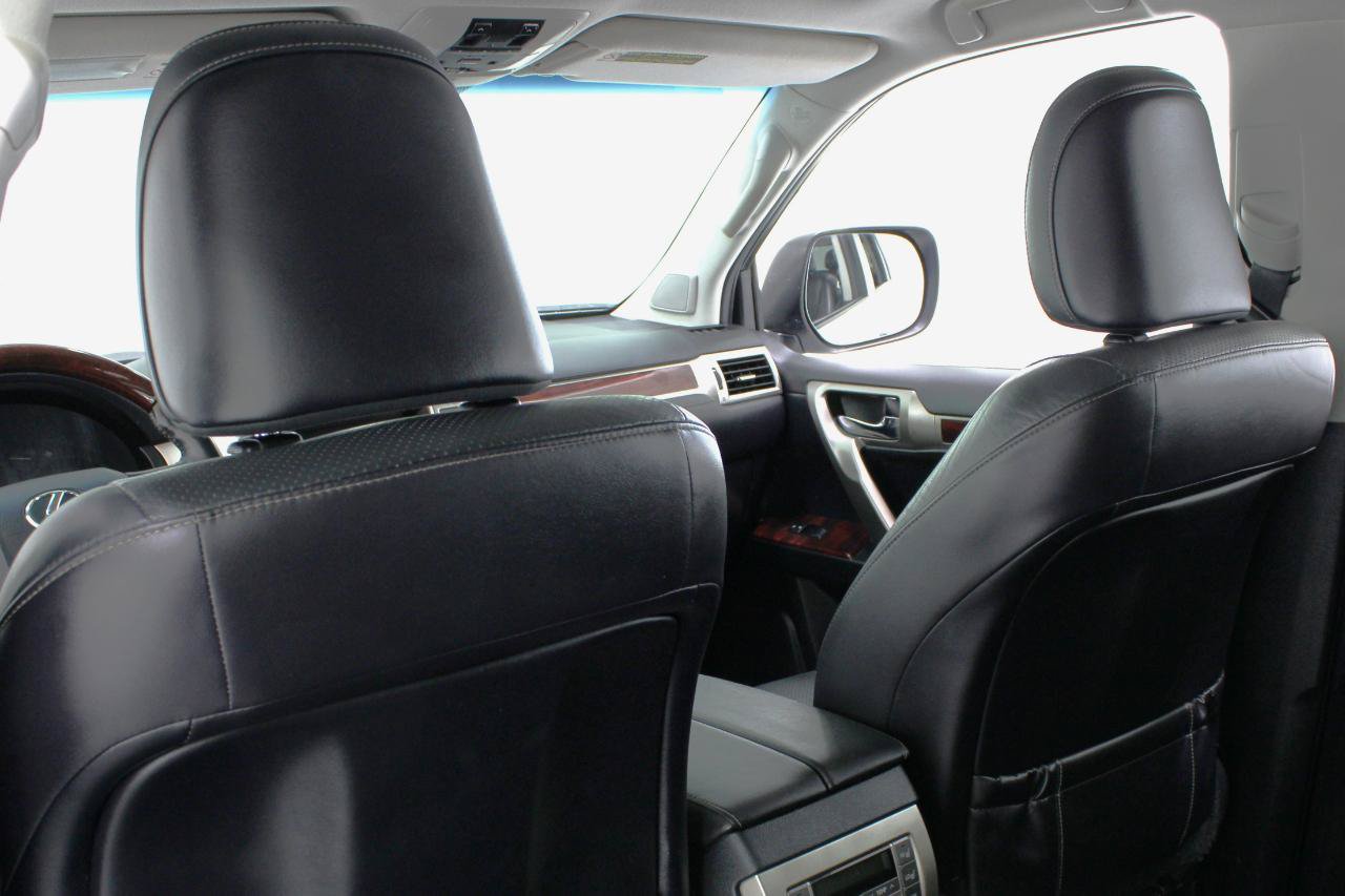 Used 2011 Lexus GX 460 w/ Comfort Plus Pkg AWD/4WD image 36