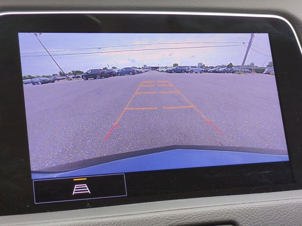 Used 2021 Cadillac XT4 Premium Luxury w/ Technology Package image 36