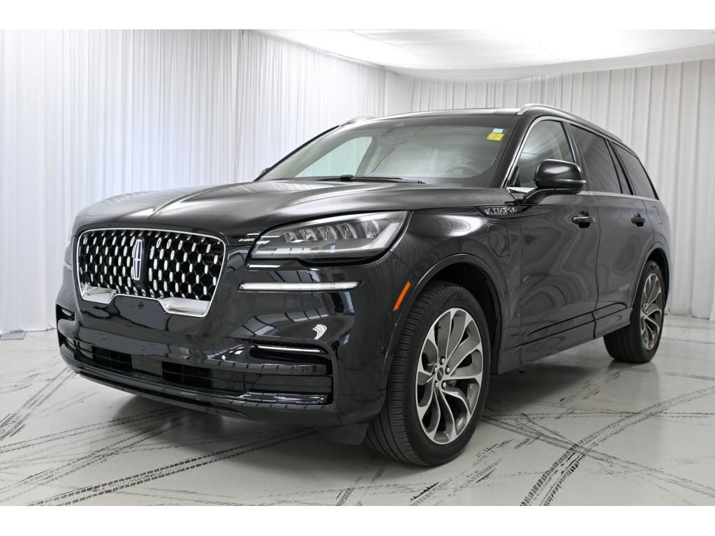 Used 2023 Lincoln Aviator Grand Touring w/ Equipment Group 301A AWD/4WD image 4