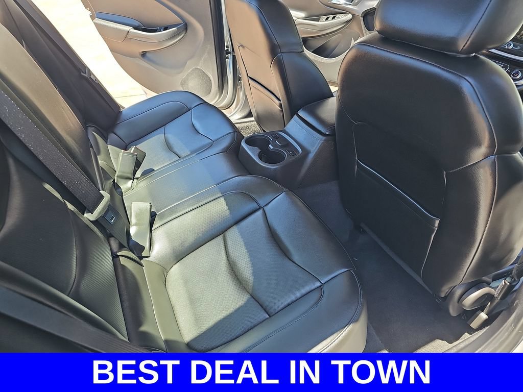 Used 2018 Chevrolet Volt Premier w/ Driver Confidence Package FWD image 11
