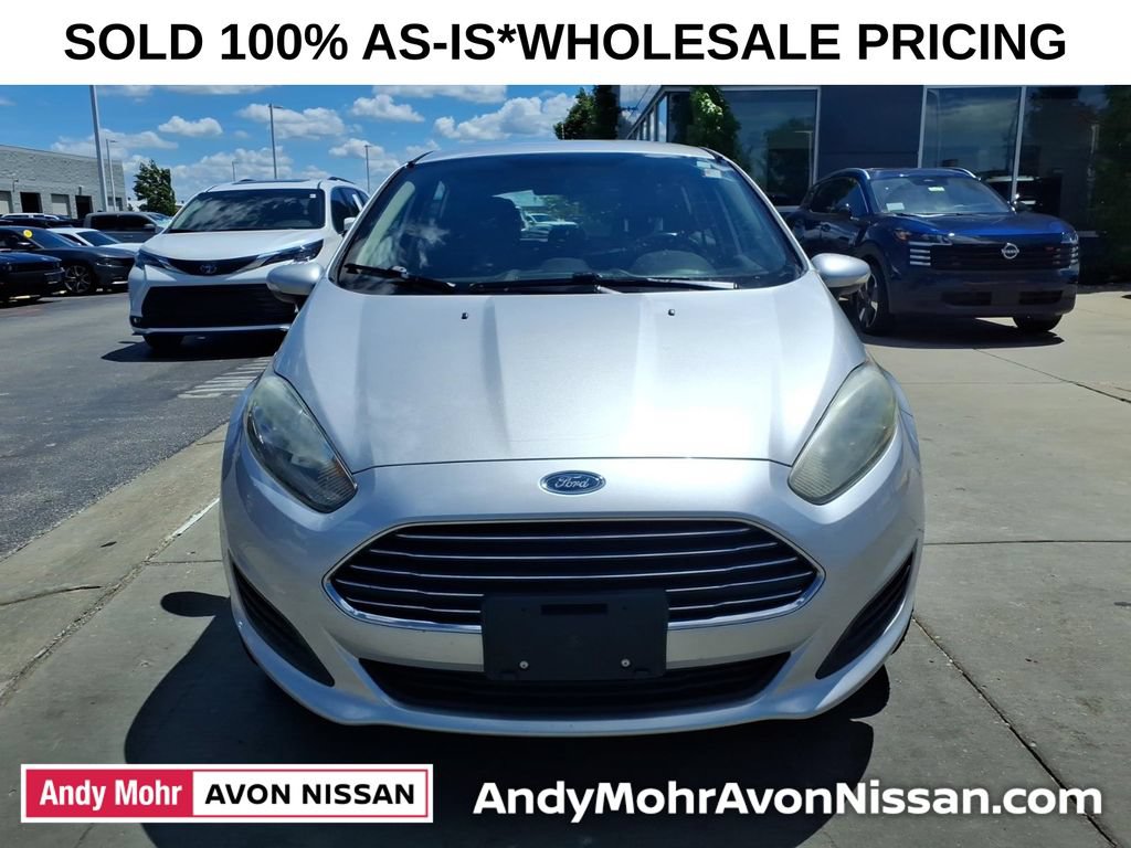Used 2015 Ford Fiesta SE FWD image 3