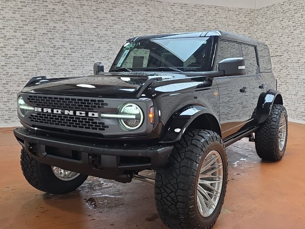 New 2025 Ford Bronco Badlands image 7