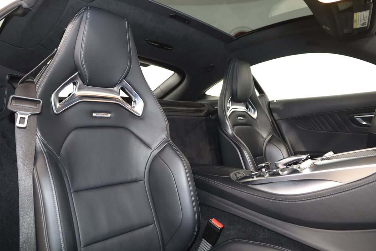 Used 2016 Mercedes-Benz AMG GT S w/ Exclusive Interior Package image 13