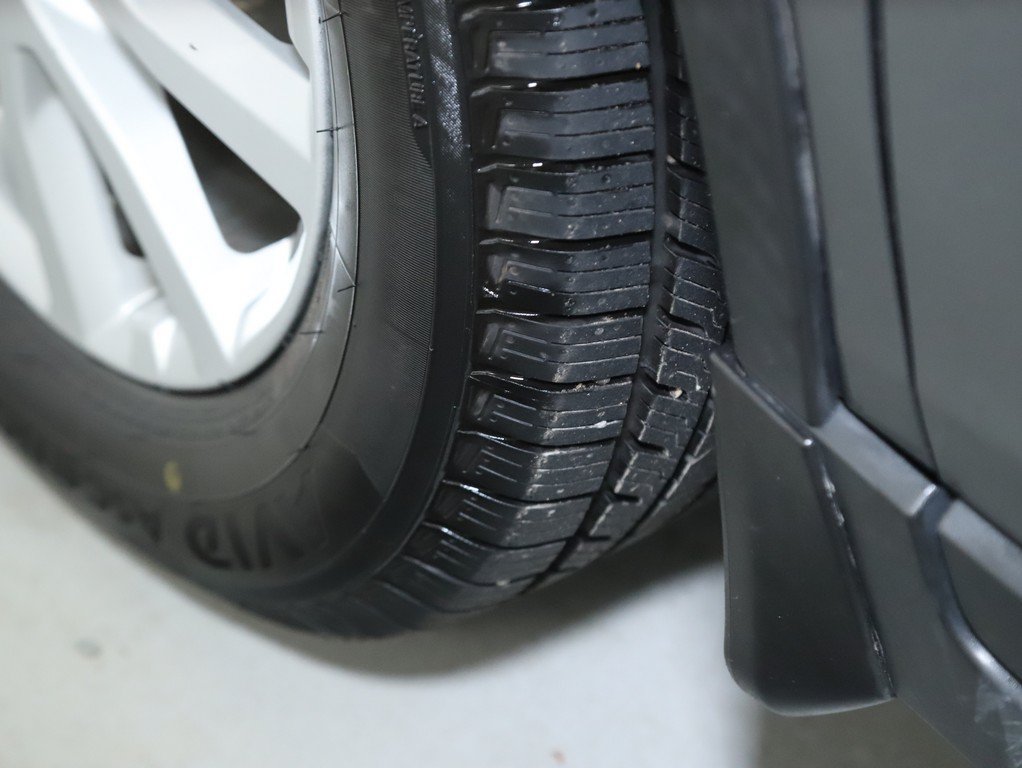 Used 2020 Nissan Rogue SV AWD/4WD image 37