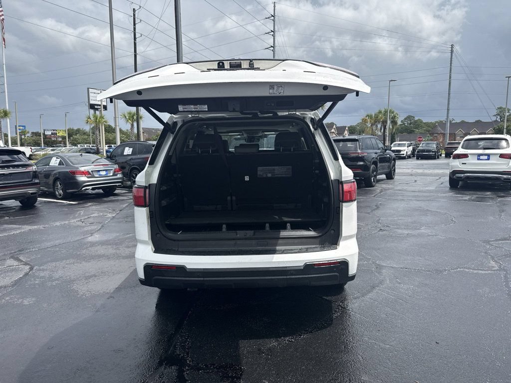 Used 2024 Toyota Sequoia SR5 w/ SR5 Premium Package AWD/4WD image 8