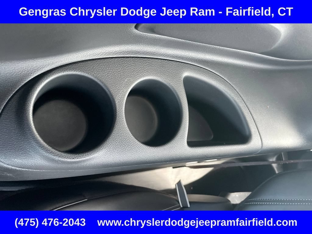 Certified 2024 Chrysler Pacifica Touring-L w/ S Appearance Package AWD/4WD image 33