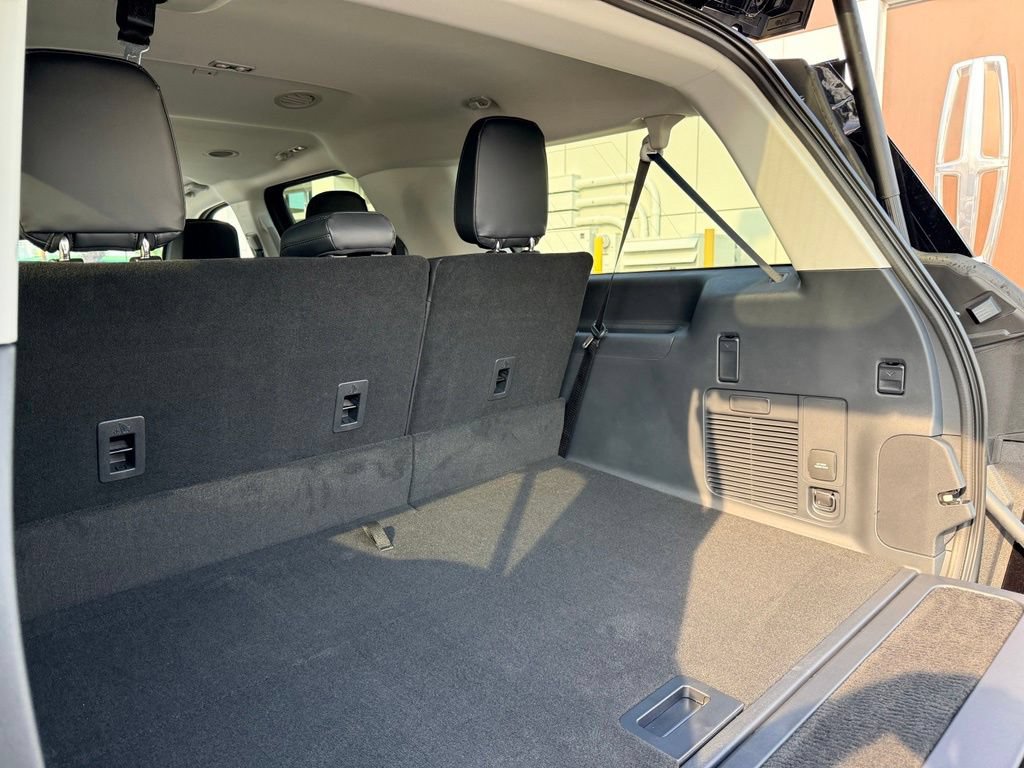 New 2027 Lincoln Navigator L Premier AWD/4WD image 28