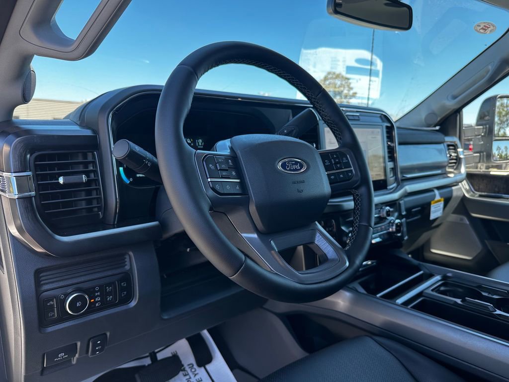 New 2026 Ford F350 Lariat w/ Black Appearance Package image 61