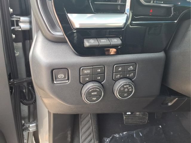 New 2026 Chevrolet Silverado 3500 LTZ w/ LTZ Plus Package AWD/4WD image 19
