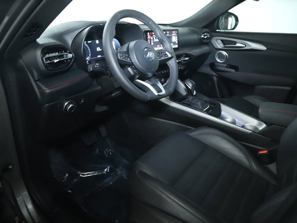 Used 2024 Dodge Hornet GT image 17