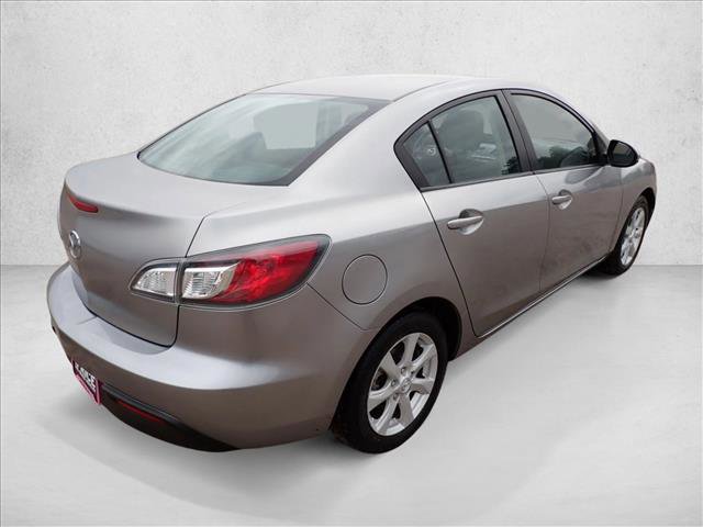 Used 2010 MAZDA MAZDA3 i Touring FWD image 4