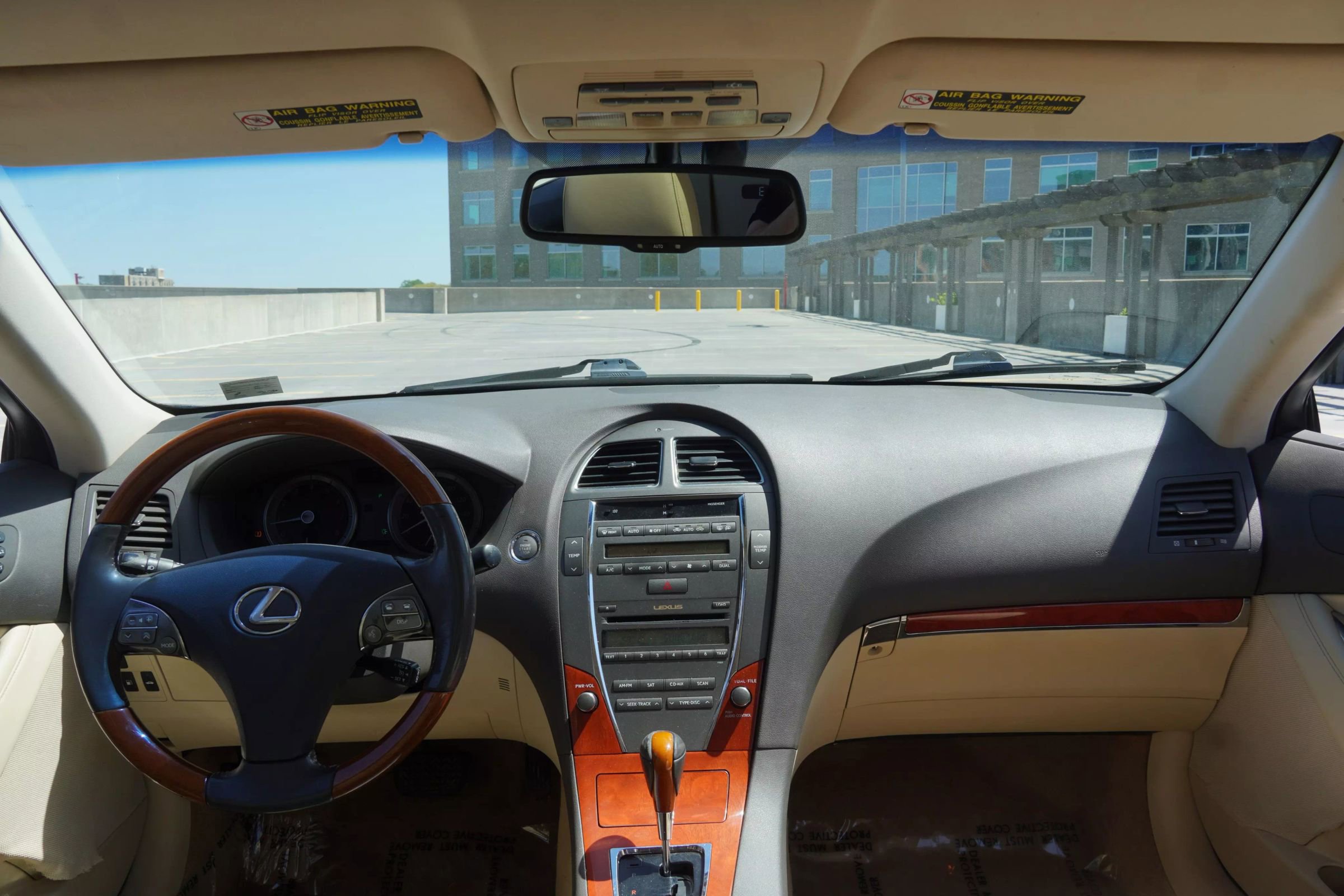 Used 2011 Lexus ES 350 image 31