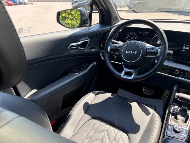 Used 2025 Kia Sportage X-Pro AWD/4WD image 32