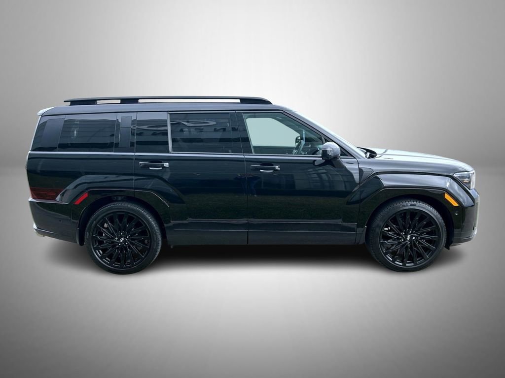 Used 2025 Hyundai Santa Fe Calligraphy image 4