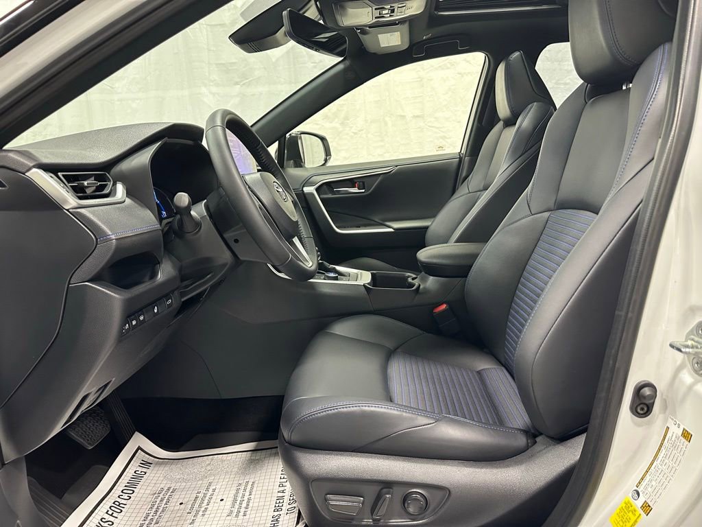Used 2025 Toyota RAV4 XSE w/ Weather Package image 14