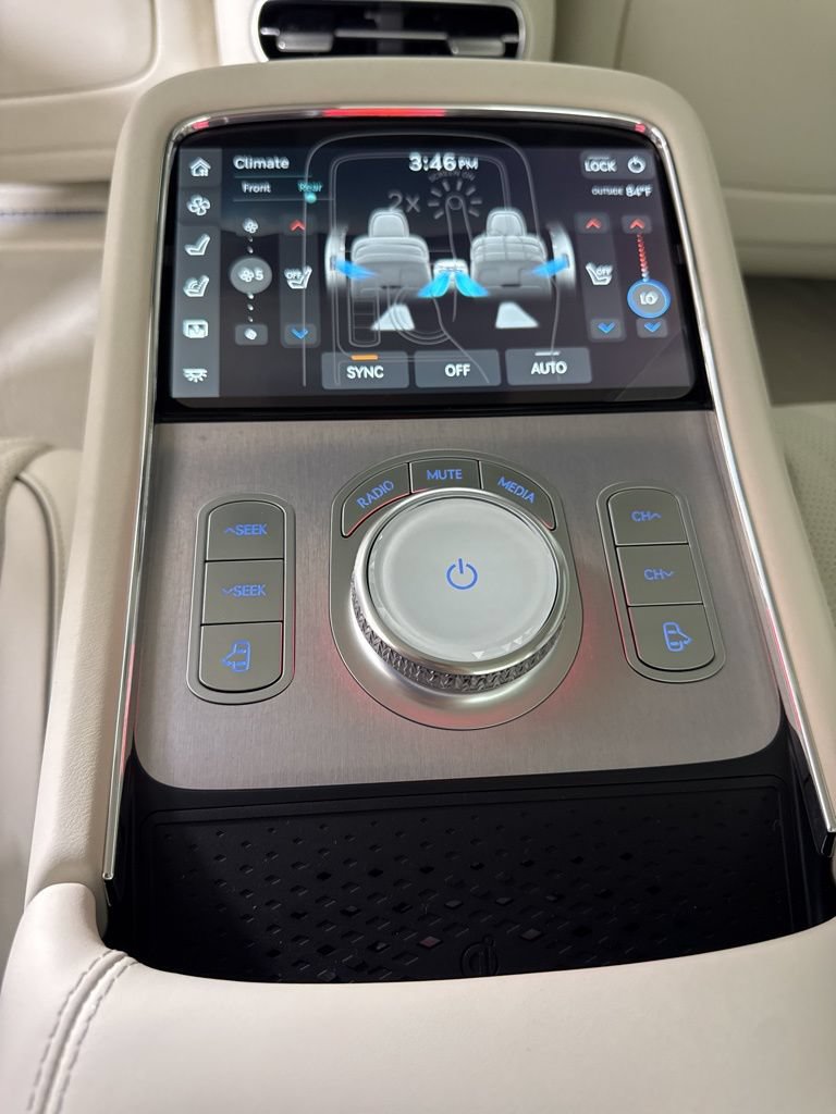 New 2026 Genesis G90 3.5T AWD/4WD image 21