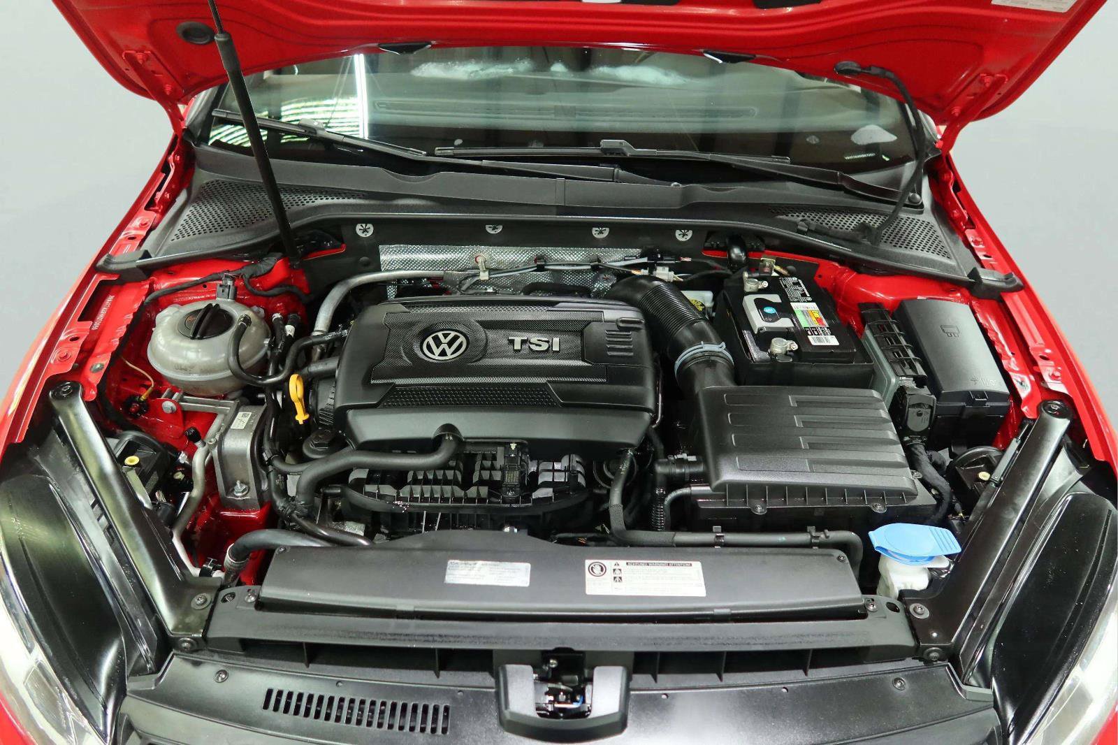 Used 2017 Volkswagen GTI 4-Door FWD image 39