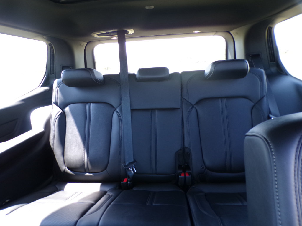 New 2026 Jeep Grand Wagoneer Limited w/ Premium Group II AWD/4WD image 19