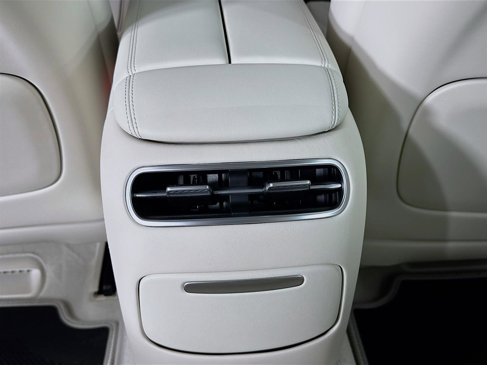 New 2025 Genesis G90 3.5T image 27