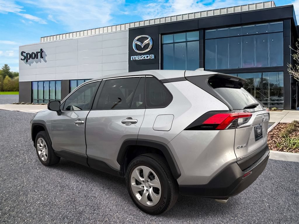 Used 2023 Toyota RAV4 LE FWD image 6