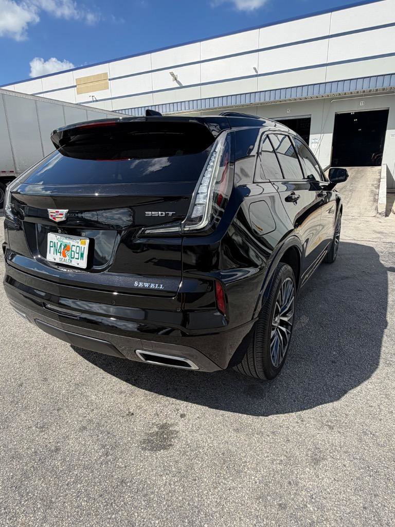 Used 2024 Cadillac XT4 Sport w/ Cold Weather Package image 6
