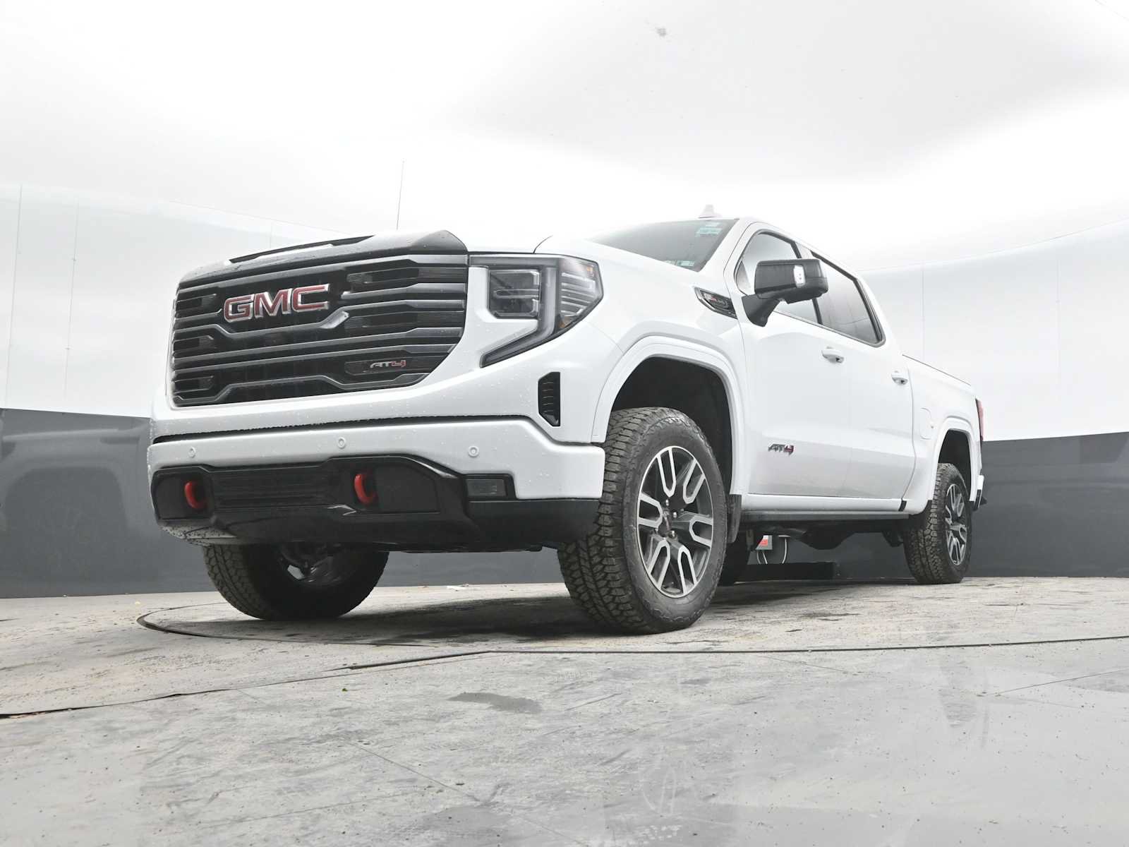 New 2026 GMC Sierra 1500 AT4 w/ AT4 Premium Package AWD/4WD image 39