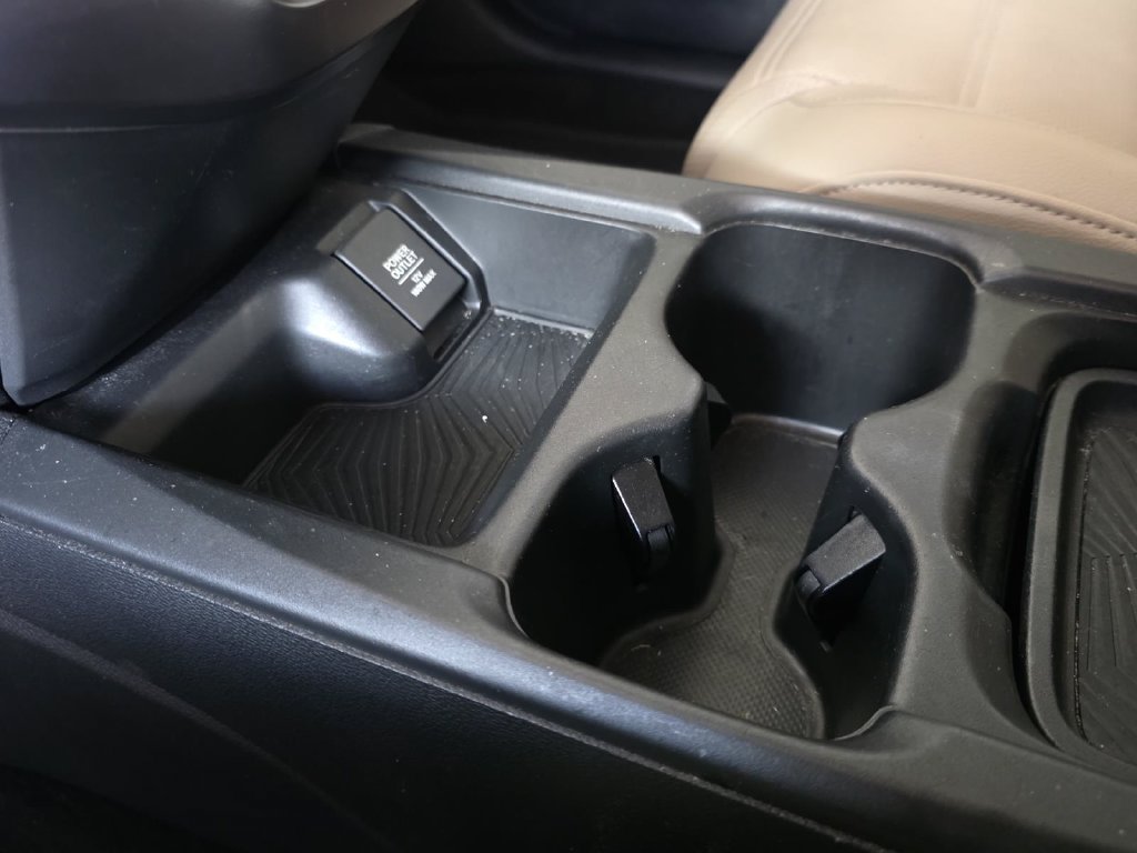 Used 2018 Honda CR-V Touring image 19