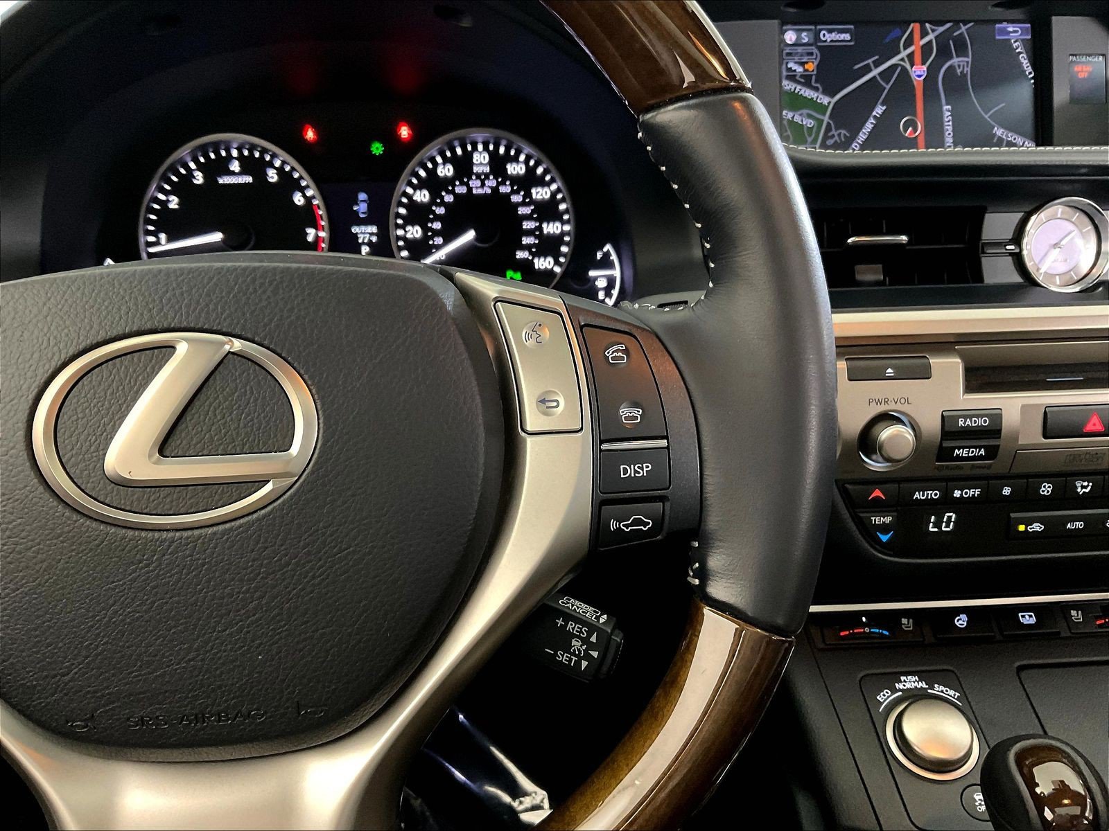 Used 2015 Lexus ES 350 FWD image 12
