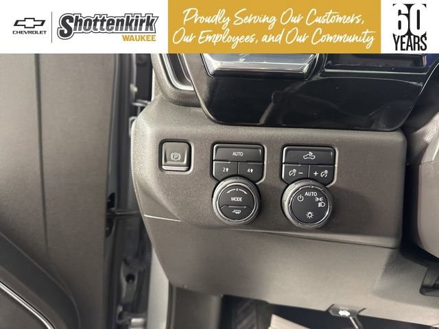 Used 2024 Chevrolet Silverado 1500 LT image 28