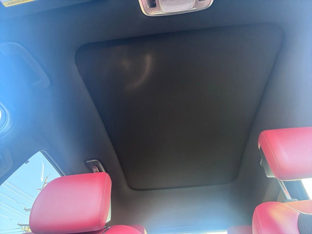 Used 2025 Genesis GV70 3.5T Sport image 44